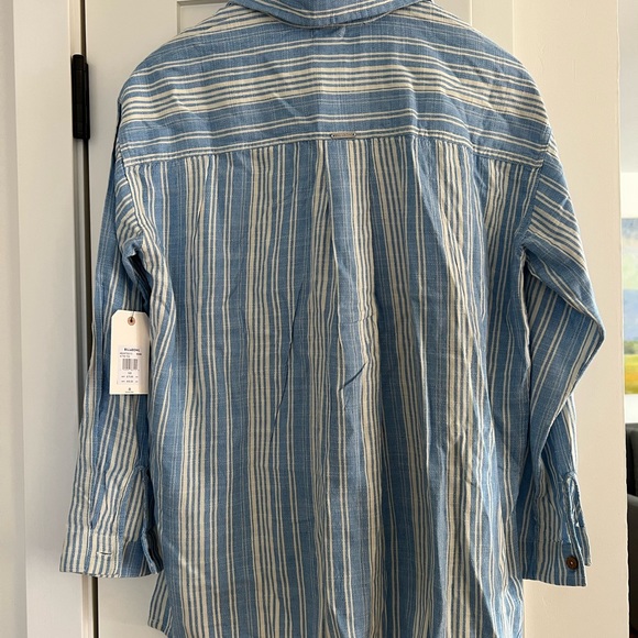 NWT! Billabong In the Tide Button Down Shirt - Picture 2 of 8